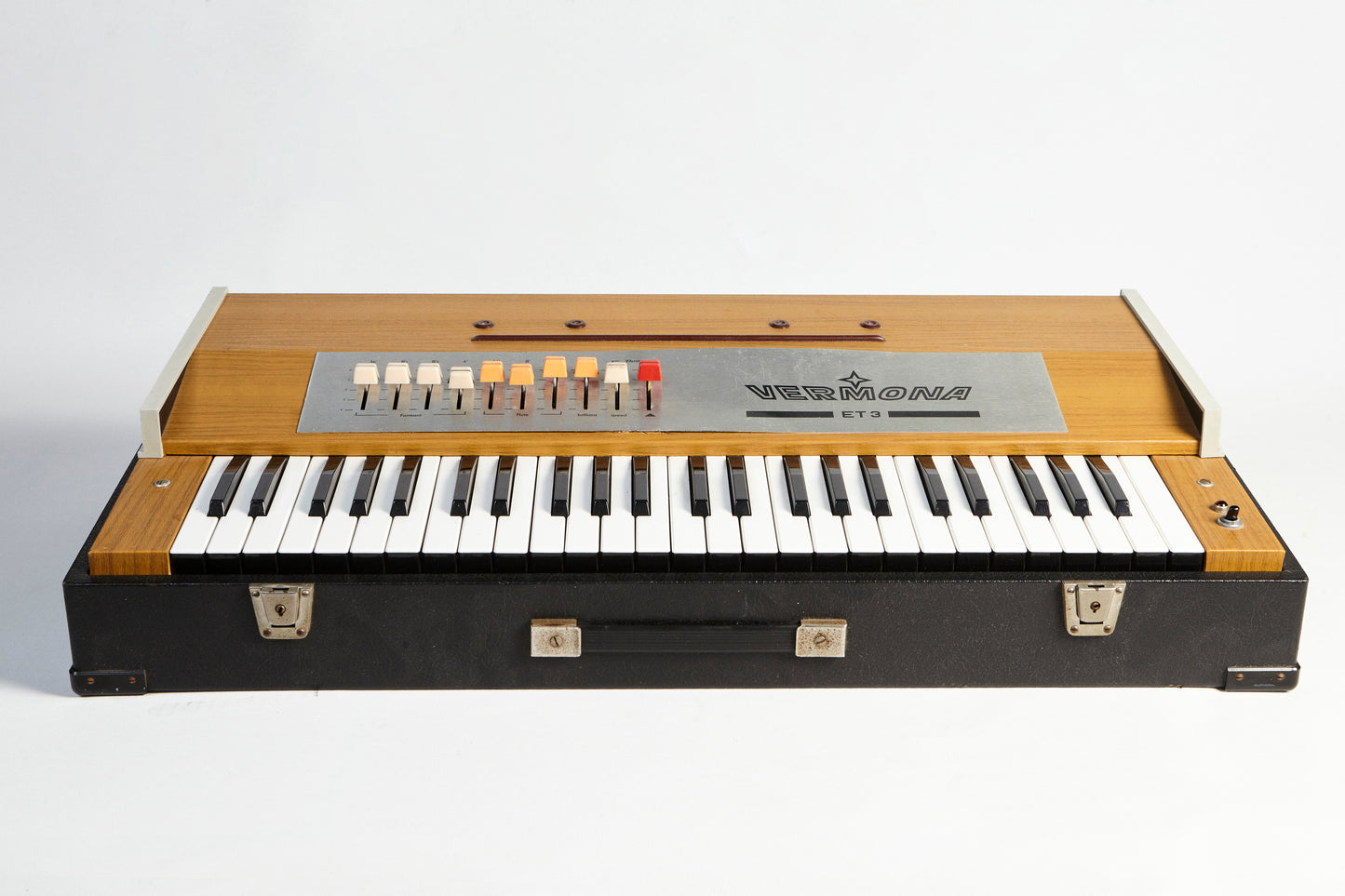 ET-3