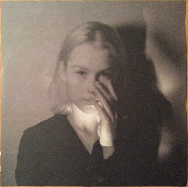 Phoebe Bridgers – Stranger In The Alps