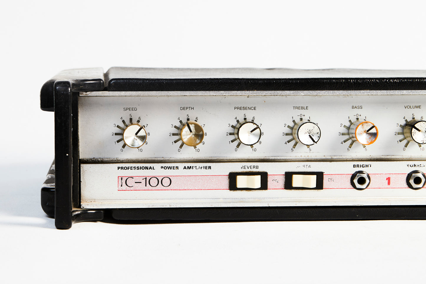 IC-100