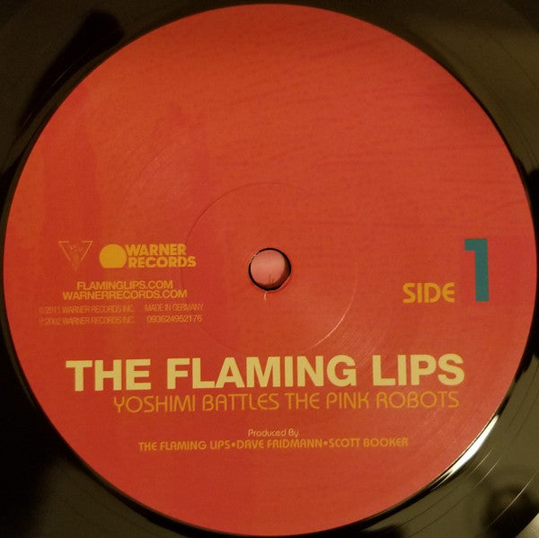 The Flaming Lips – Yoshimi Battles The Pink Robots