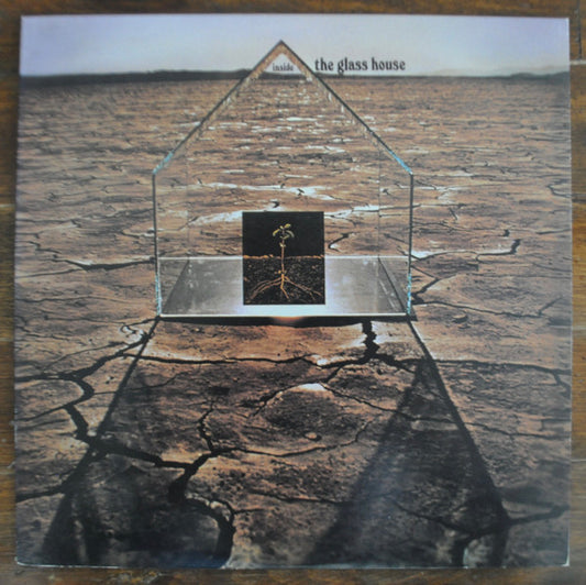 The Glass House – Inside